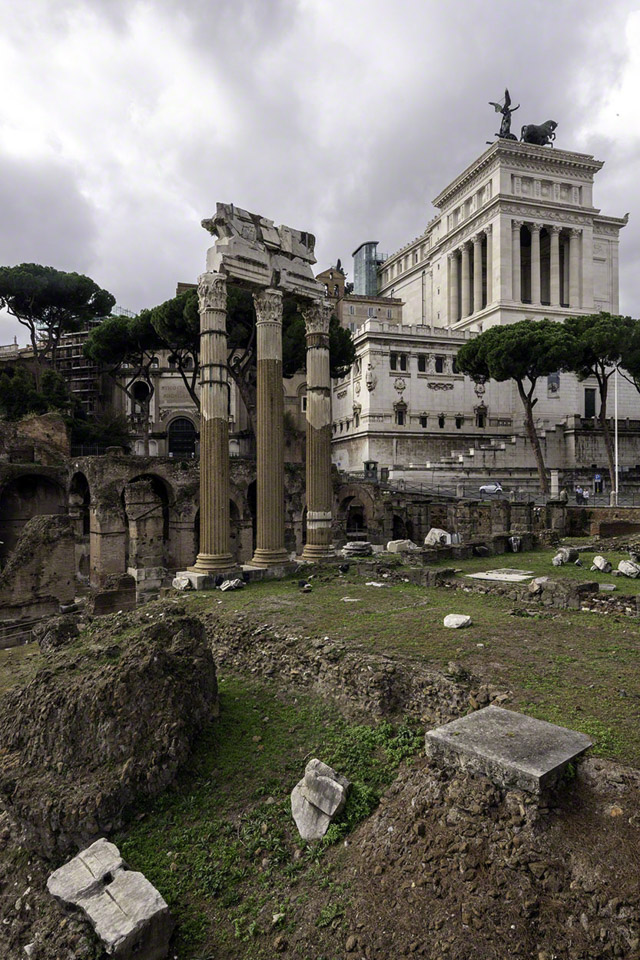 Temple-of-Castor-and-Pollux.jpg