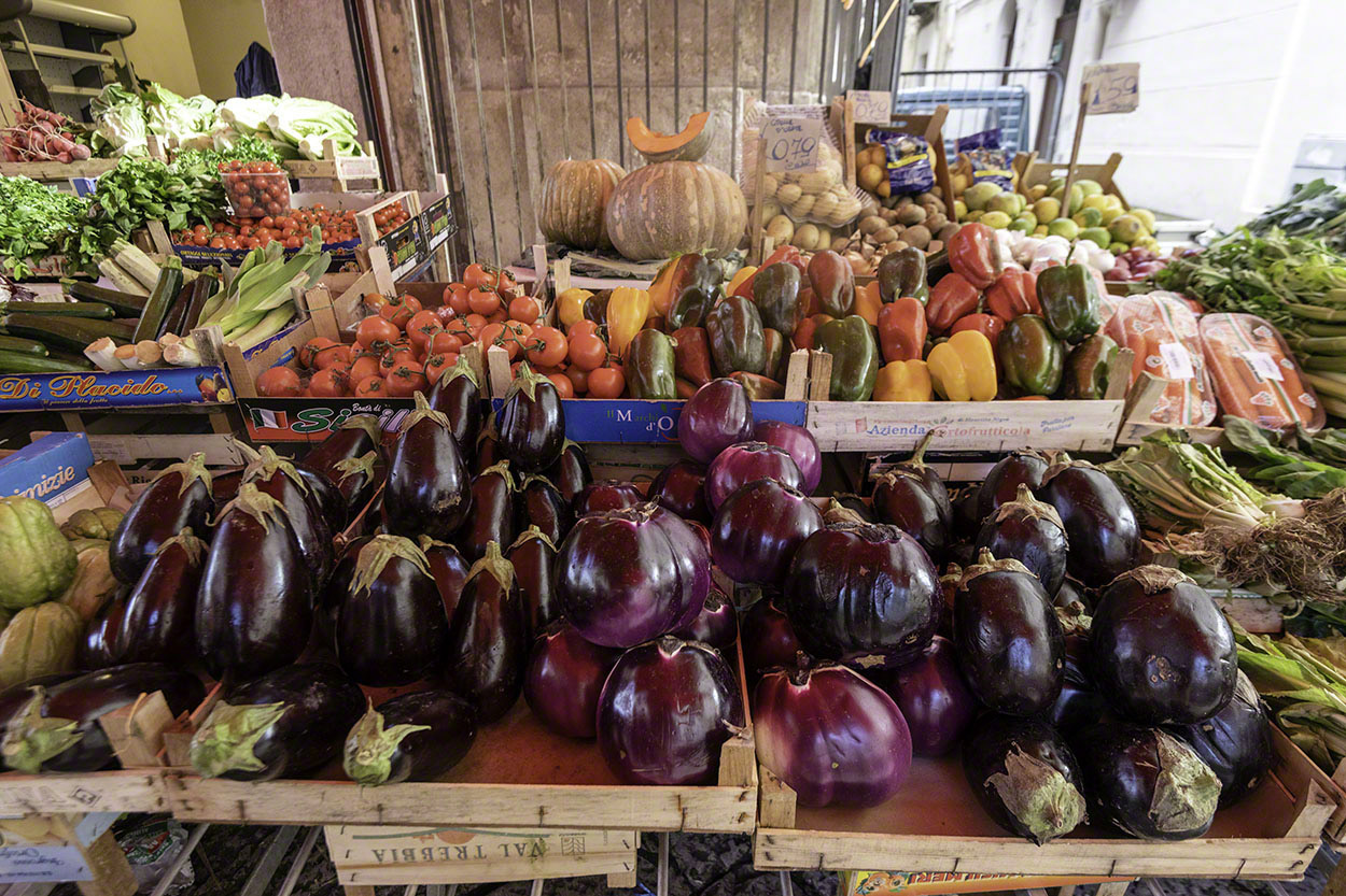 Palermo-Market-2.jpg