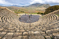 Roman-Amphitheater-1.jpg