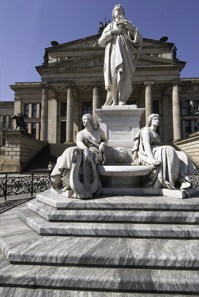 Konzerthaus-Gendarmenmarkt.jpg