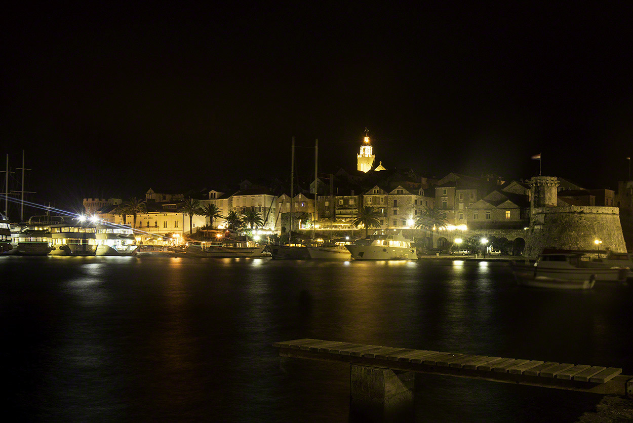 Korcula-Old-Town-at-Night.jpg