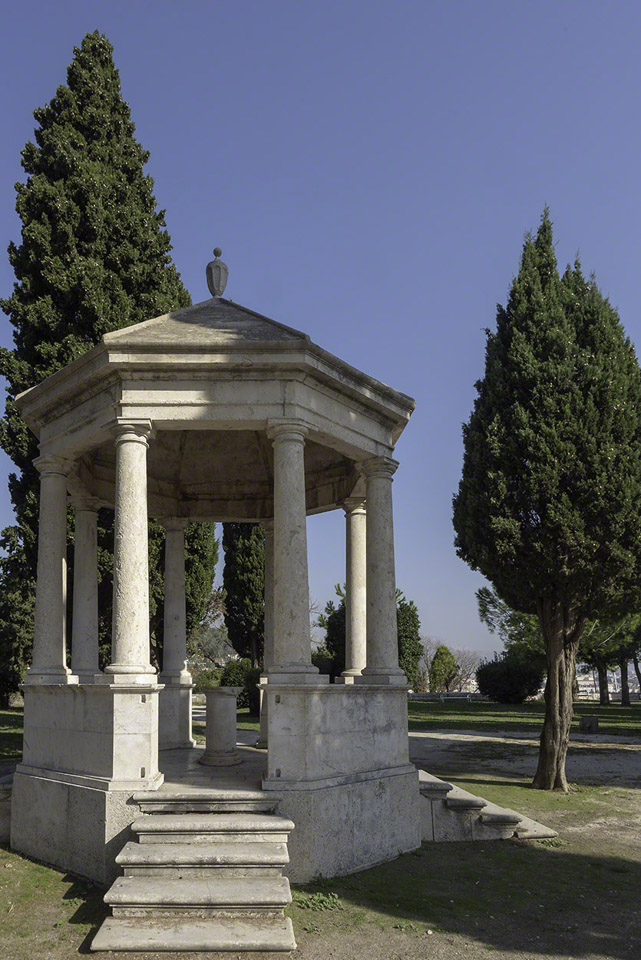 Gloriette-Sustipan-Park-Split.jpg