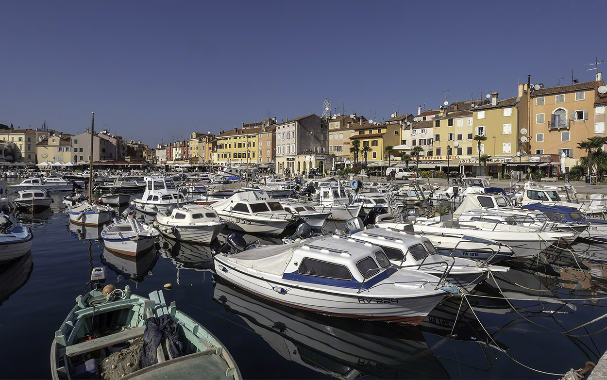 Rovinj-Harbor.jpg