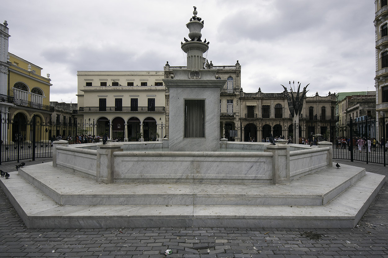 Plaza-Vieja.jpg