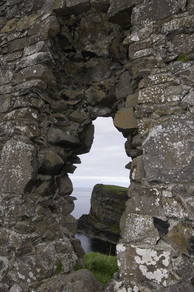 Dunluce-Castle-5.jpg