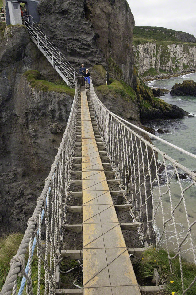 Mike-and-Sandy-at-Rope-Bridge.jpg