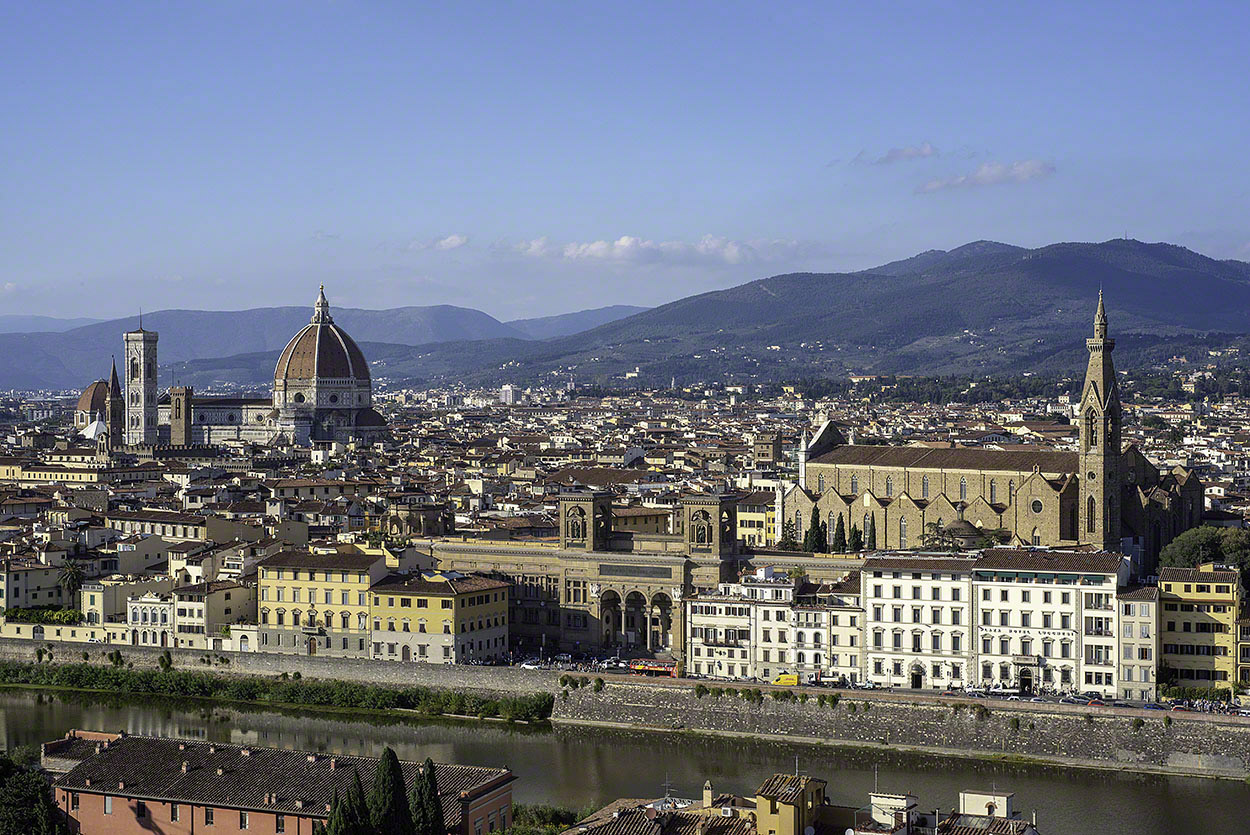 Duomo,-Uffizi,-and-Santa-Croce-from-Piazzale-Michelangelo.jpg