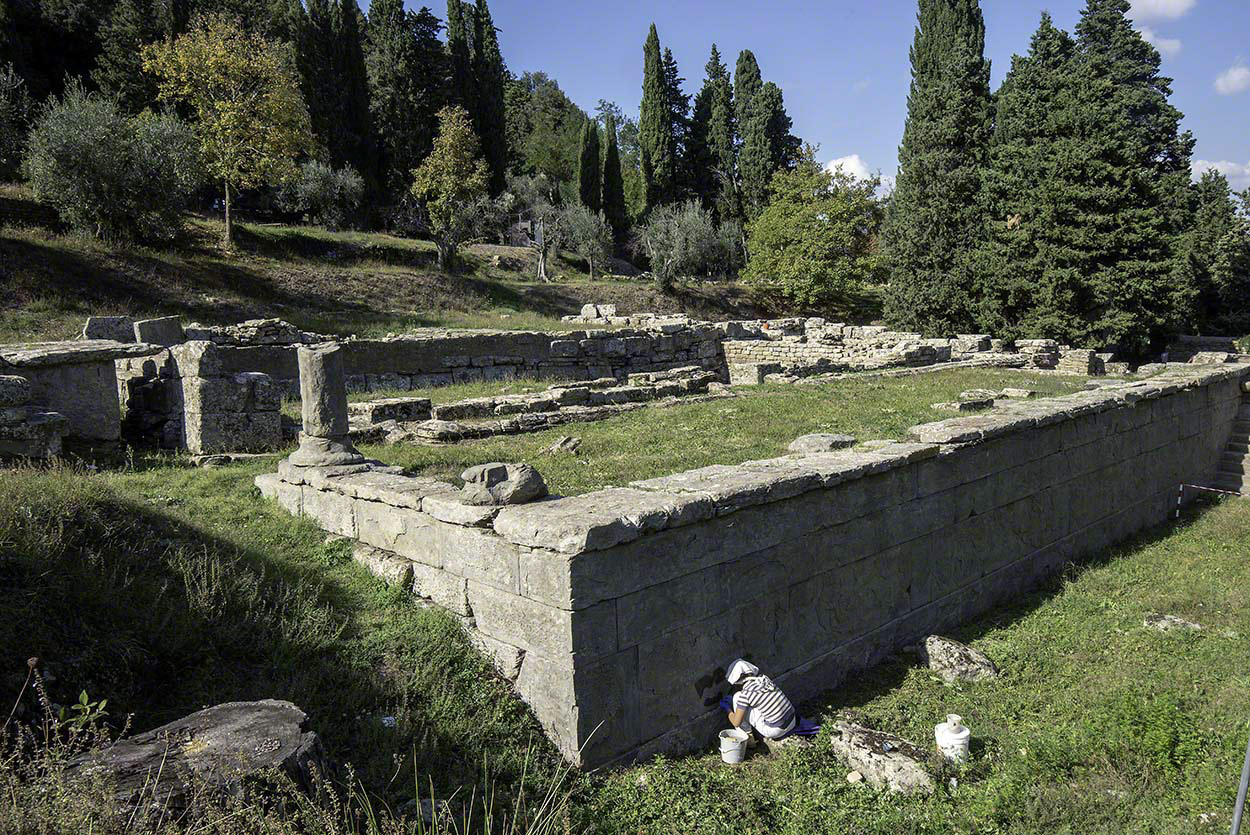 Ruins-of-Roman-Temple,-Fiesole.jpg