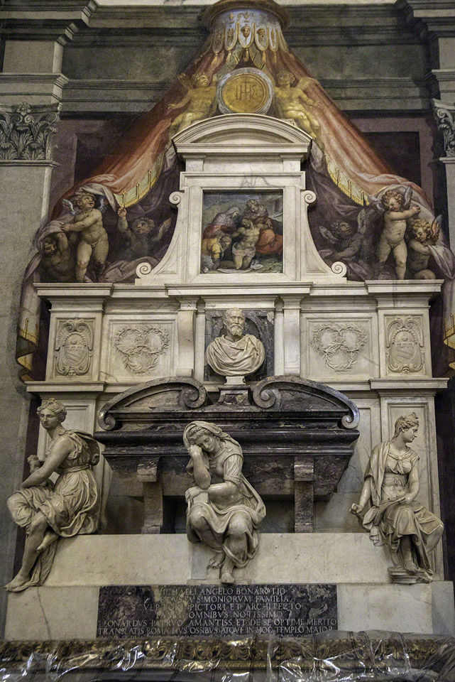 Tomb-of-Michelangelo-Buonarroti,-Santa-Croce-Church.jpg