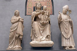 Model-of-old-facade-of-Santa-Maria-del-Fiore,-Duomo-Museum-3.jpg