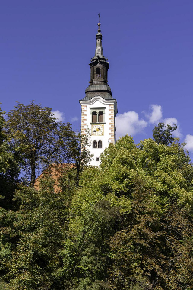 Bled-Island-and-the-Church-of-the-Mother-of-God-on-the-Lake-10.jpg