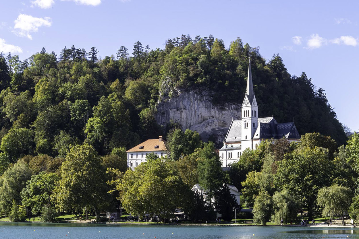 The-Church-of-St.-Martin-2.jpg