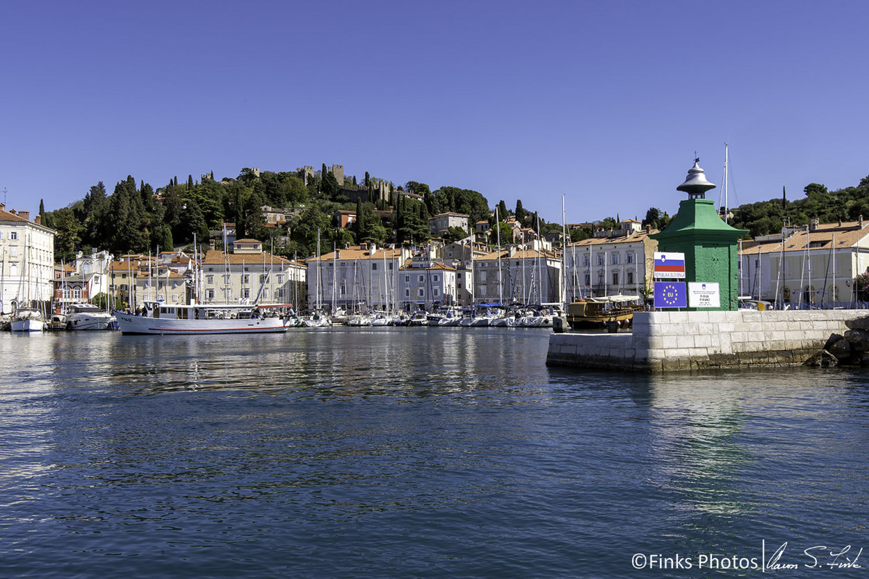 Piran-Harbor-Entrance-2.jpg