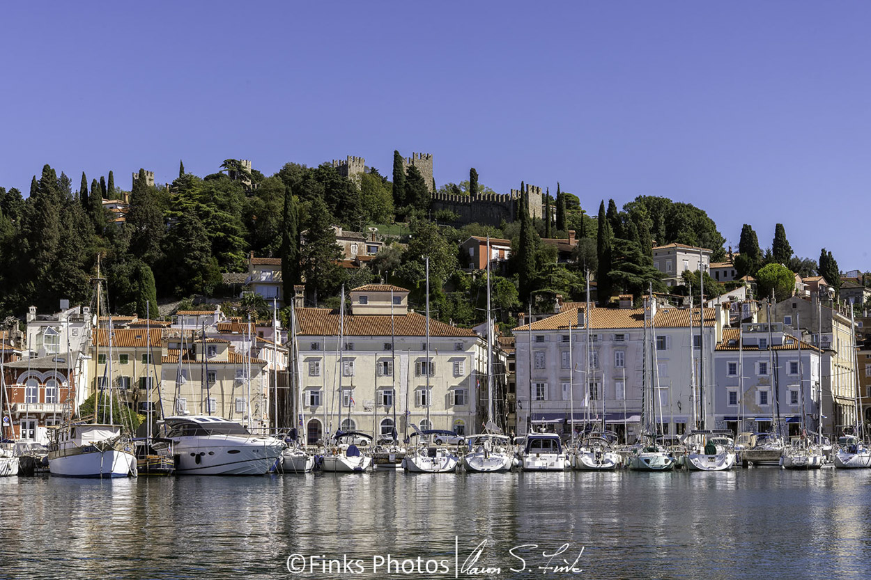 Piran-Walls-above-Harbor.jpg