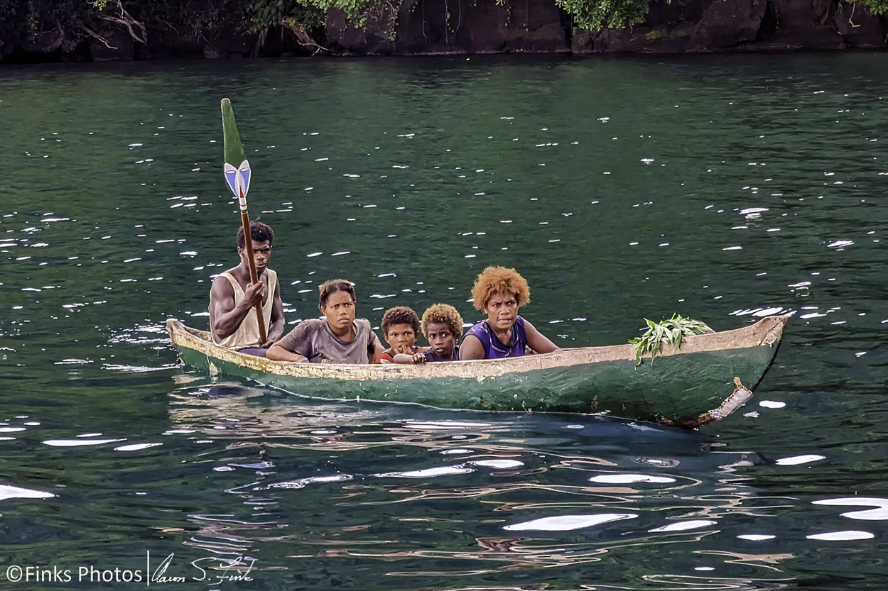 Family-in-Canoe.jpg